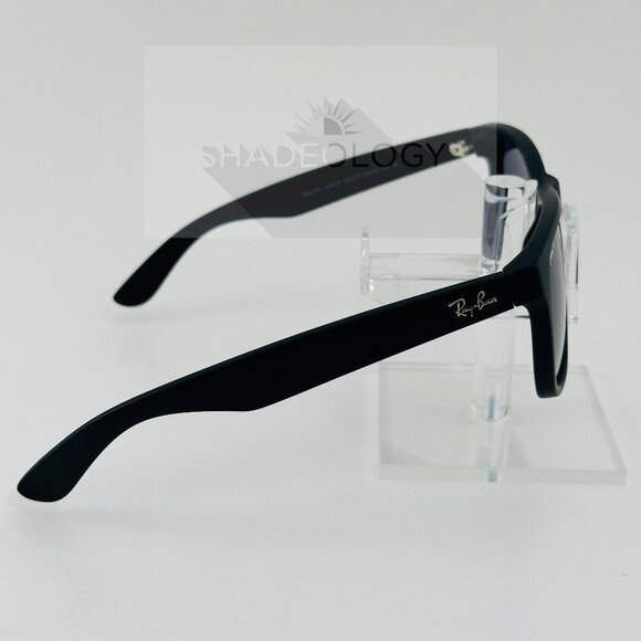New Ray-Ban RB4165 622/T3 Justin Sunglasses Polarized Gray Lens Black Frame - Picture 7 of 10